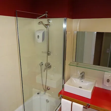 Autogrill La Plana Hotel 2*