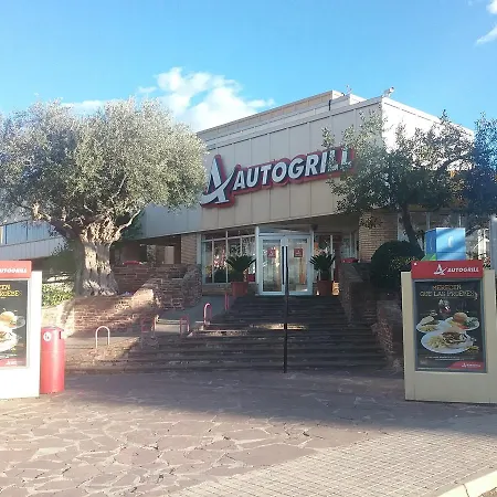 Autogrill La Plana 2*